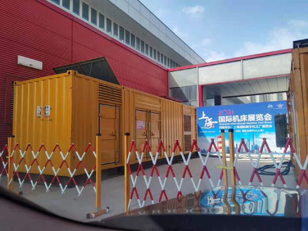 萝北发电车出租-发电机无电压或电压太低怎么办？