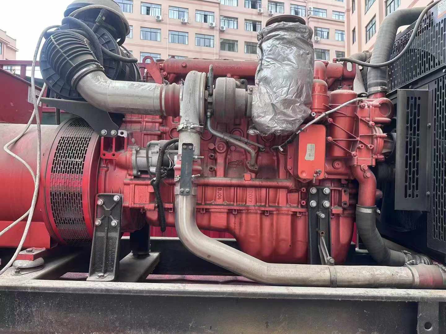 萝北如何选择适合 600kW 柴油发电机组的过载保护器？