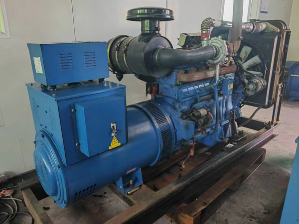 萝北100kW柴油发电机组使用多级机油有哪些优缺点？